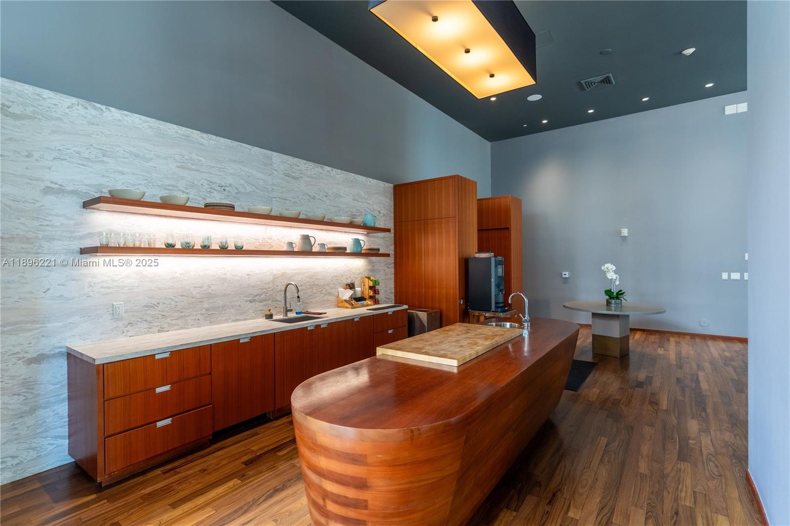 image Brickellhouse Condo22