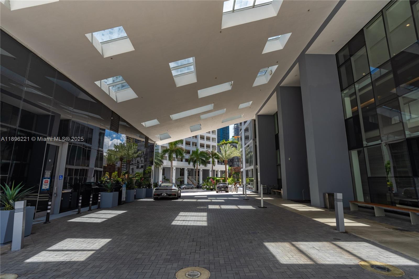 image Brickellhouse Condo53