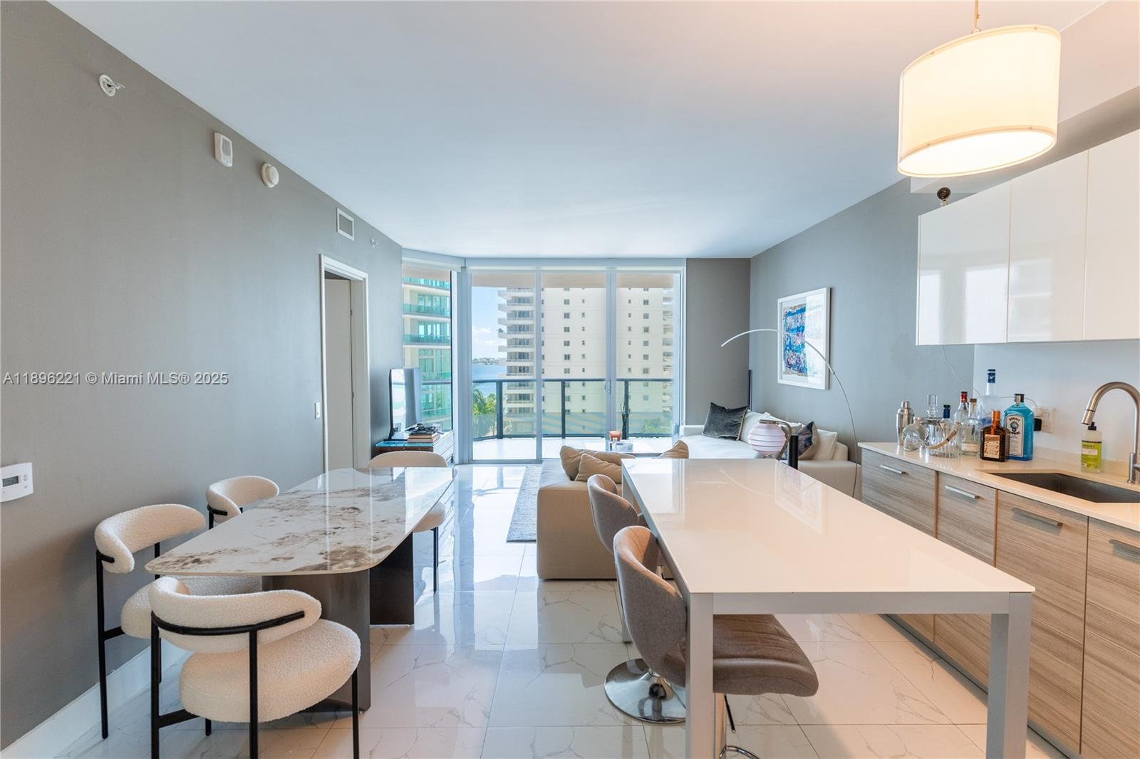 image Brickellhouse Condo5