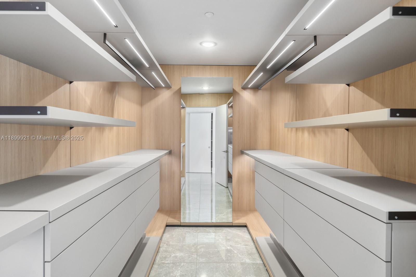 788 NE 23rd St #4401 Miami, FL 33137