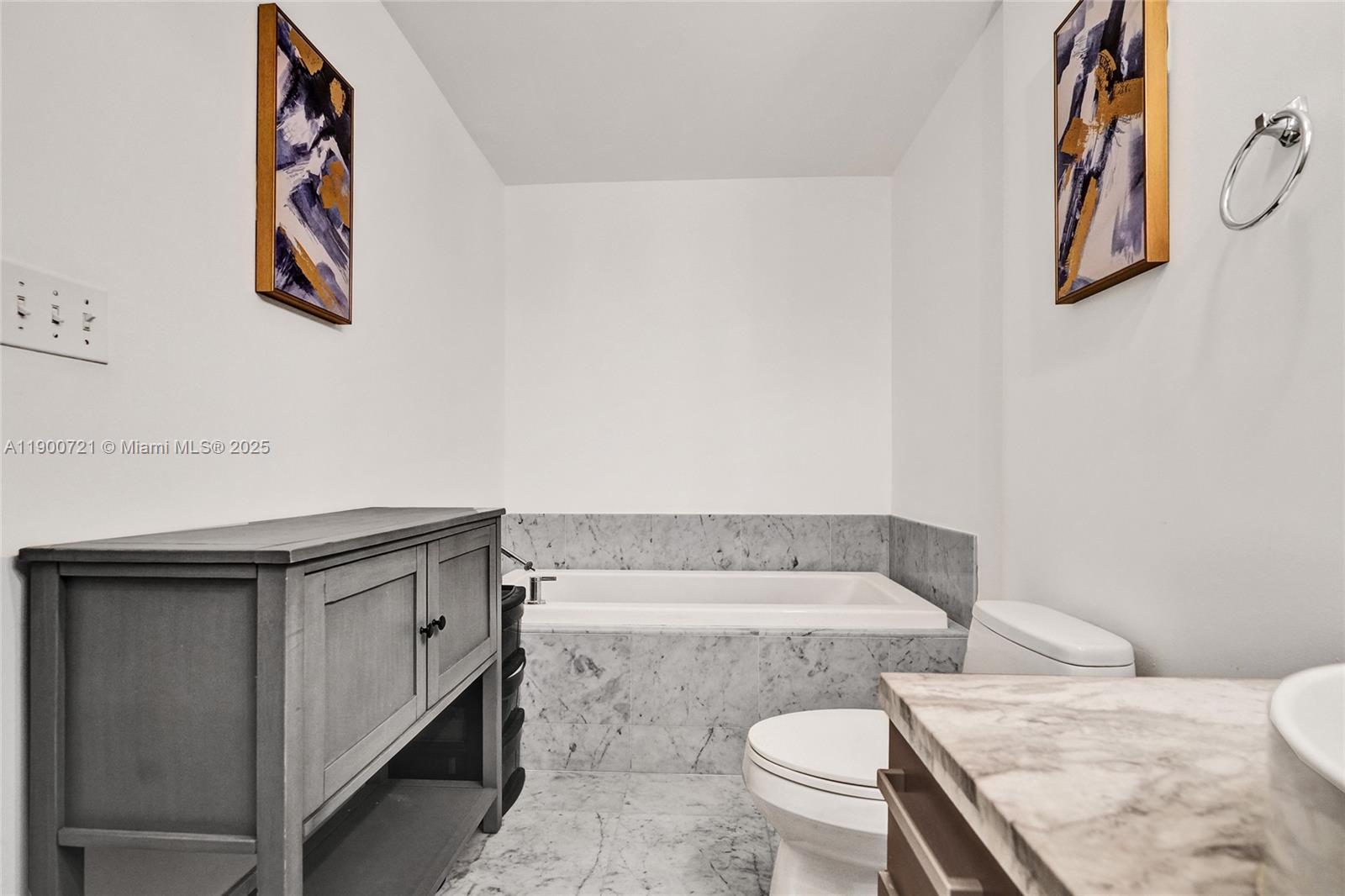 image Vizcayne South Condo10