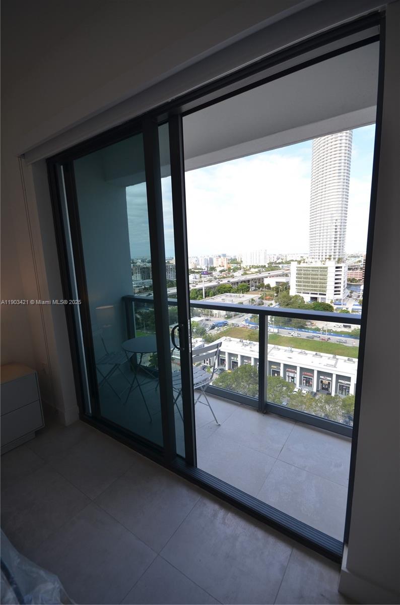 image Smart Brickell16