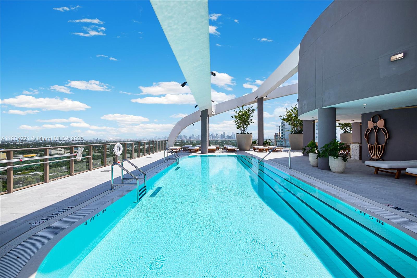 2678 Tigertail Ave #1205 Miami, FL 33133