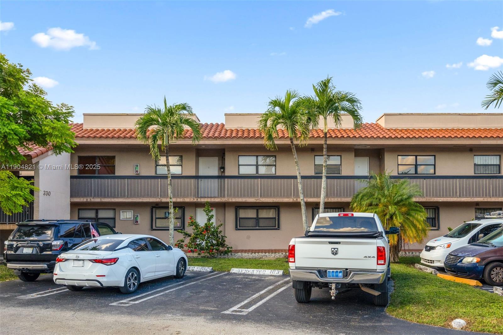 330 W Park Dr #203-10