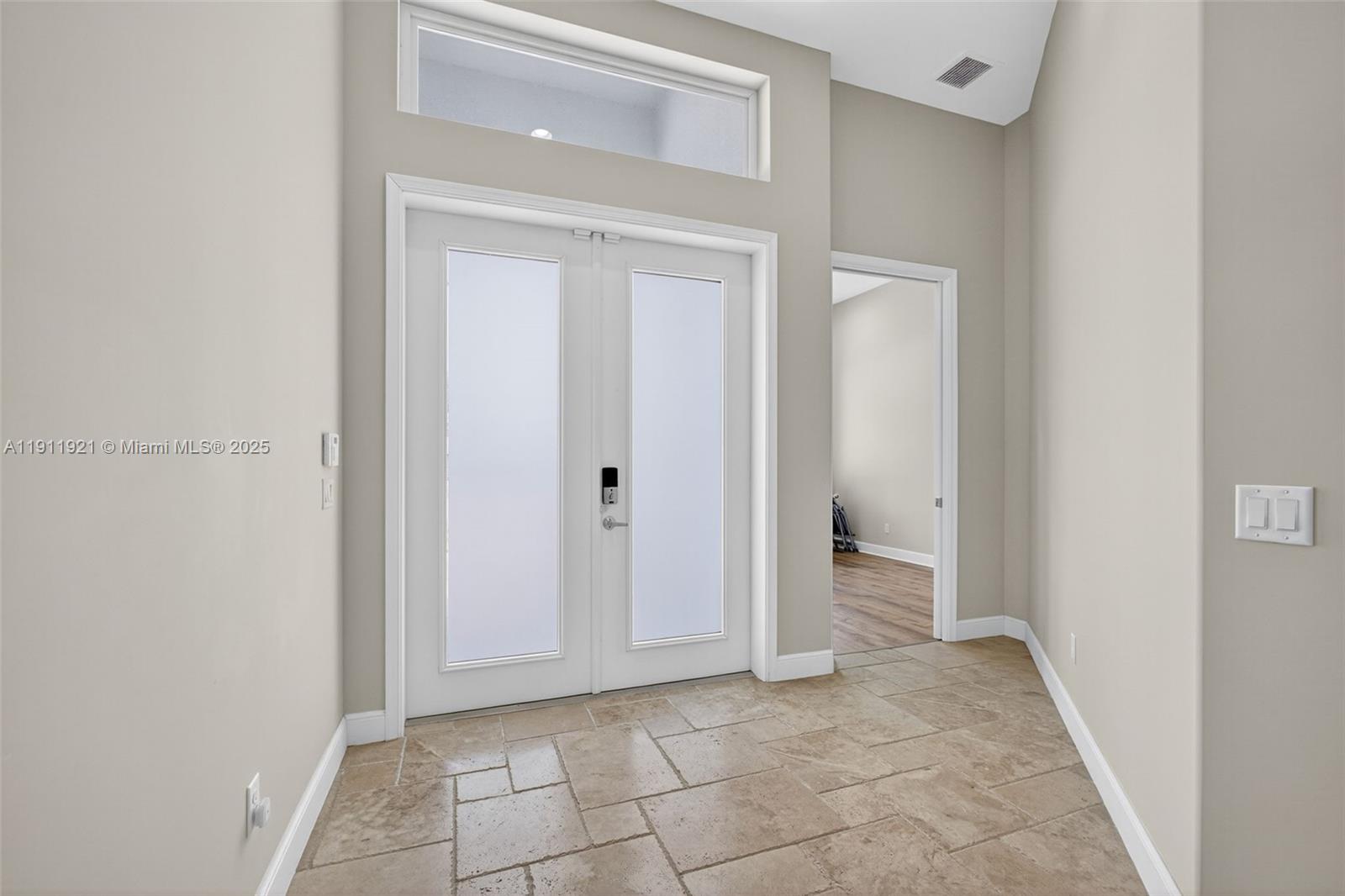 18369 Mellen Ln Jupiter, FL 33478