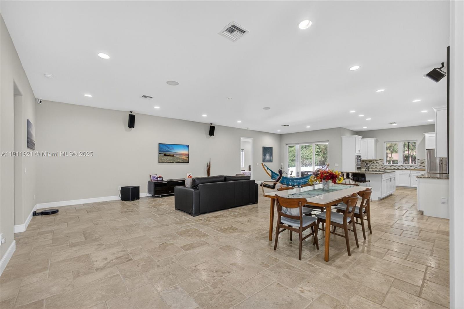 18369 Mellen Ln Jupiter, FL 33478