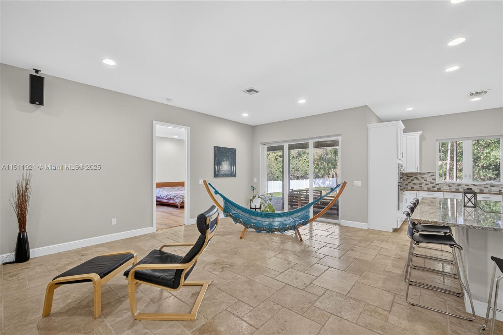 18369 Mellen Ln Jupiter, FL 33478