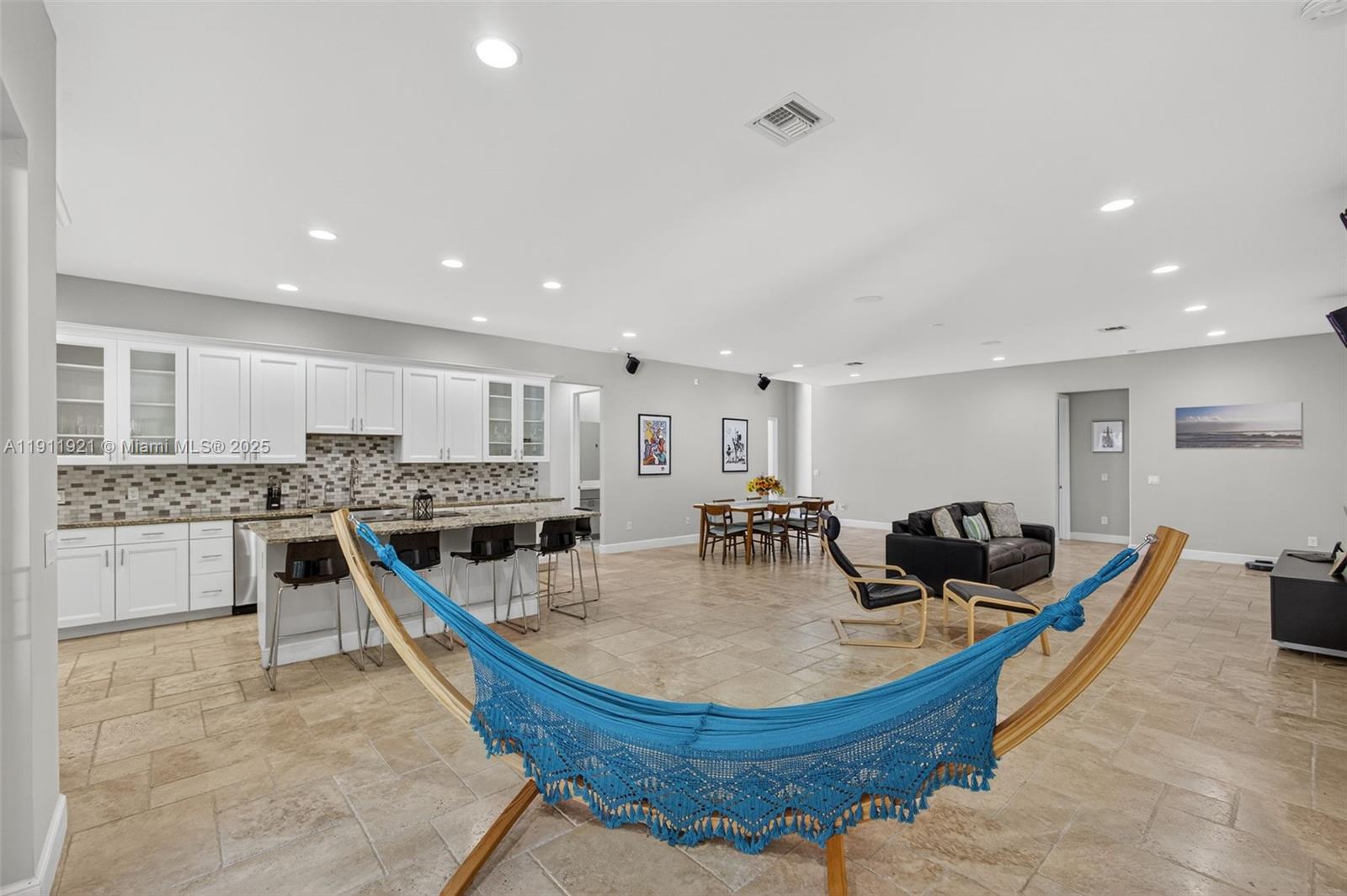 18369 Mellen Ln Jupiter, FL 33478