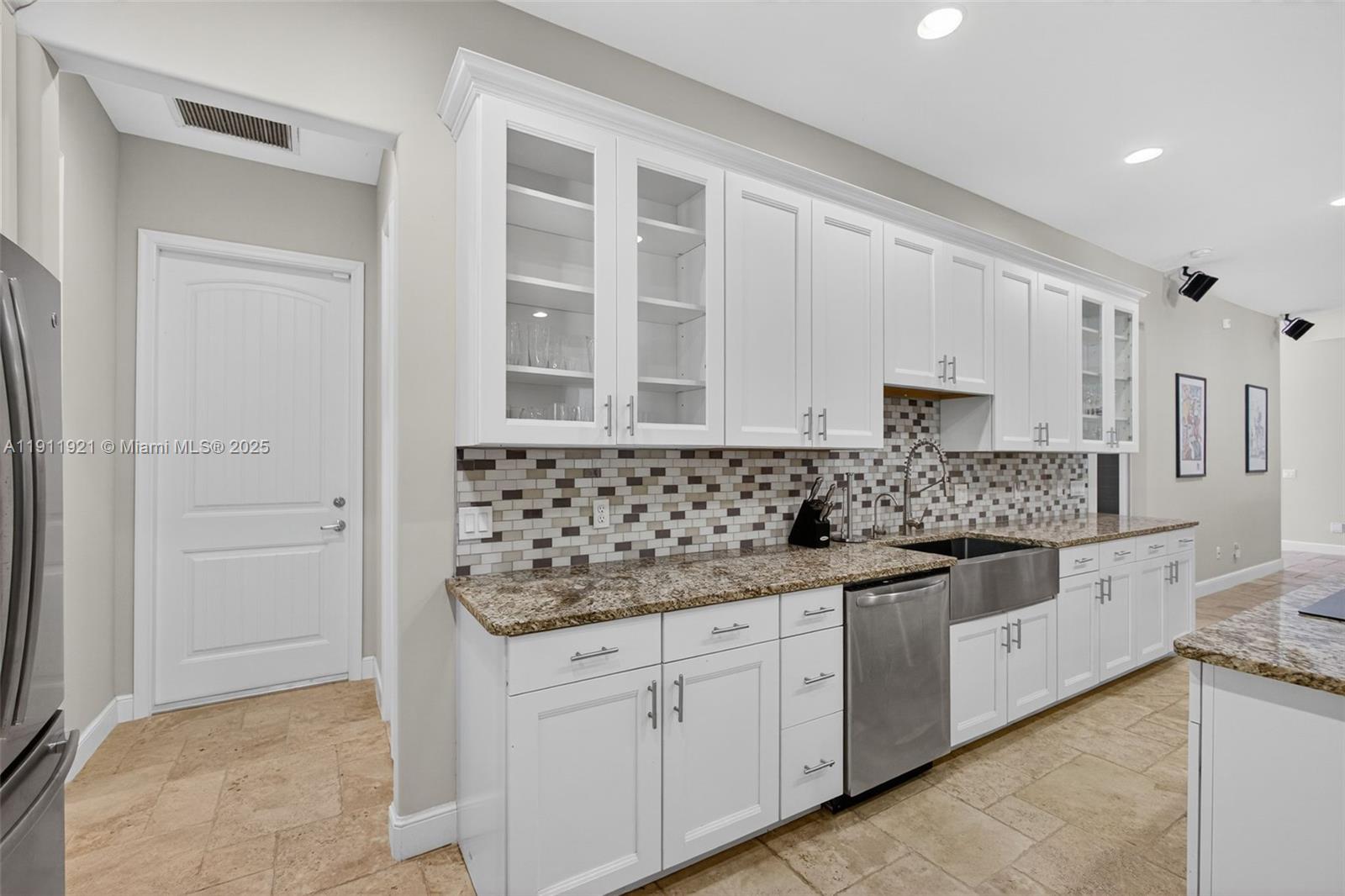 18369 Mellen Ln Jupiter, FL 33478