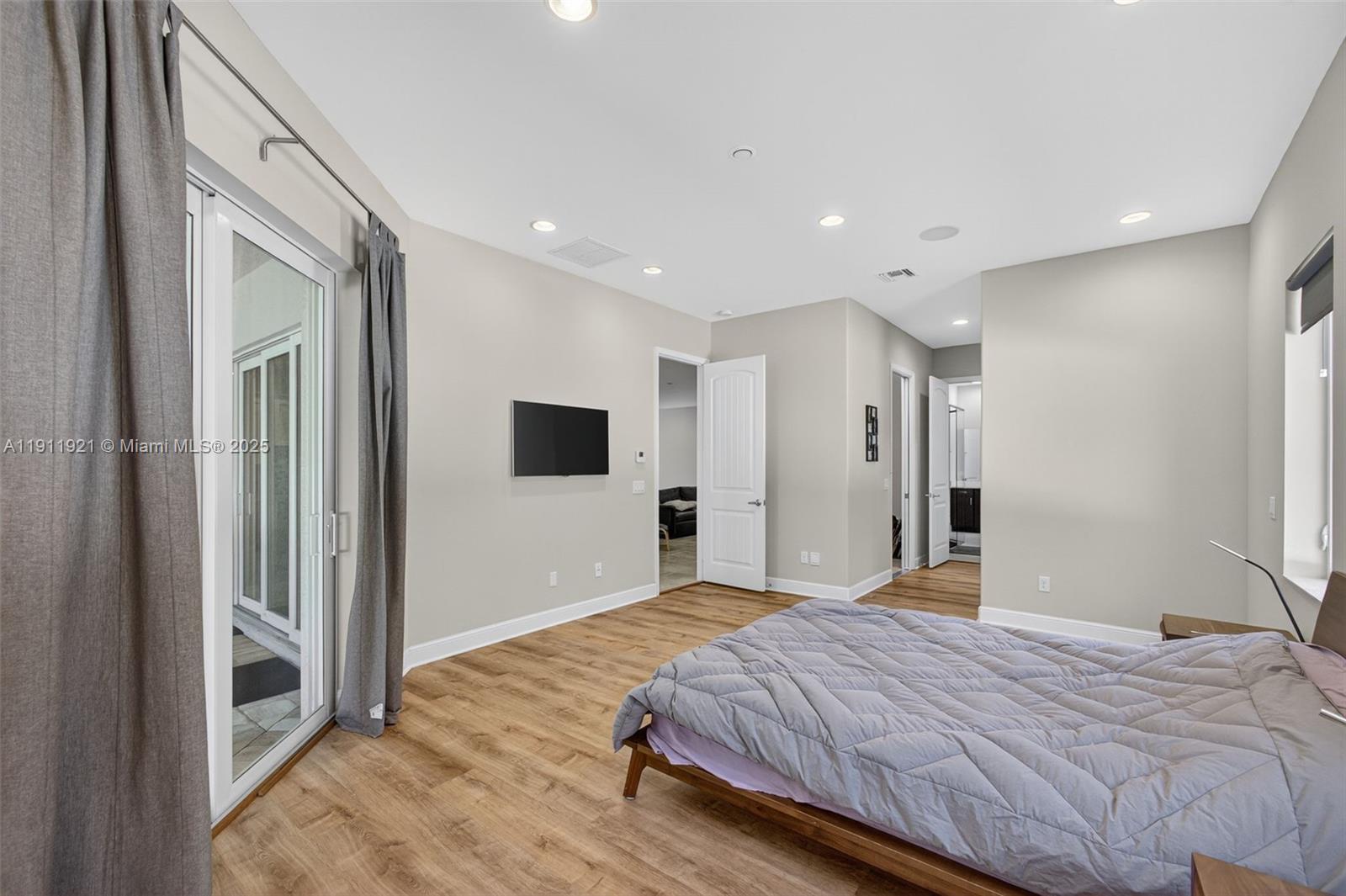 18369 Mellen Ln Jupiter, FL 33478