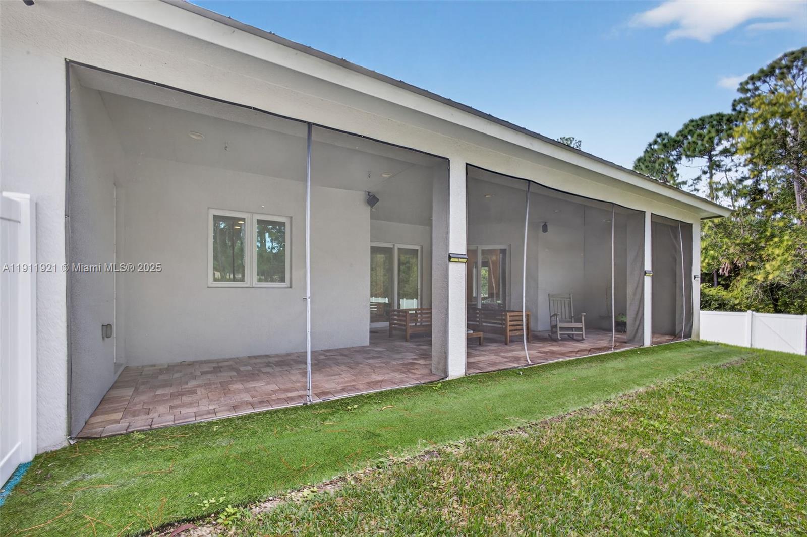 18369 Mellen Ln Jupiter, FL 33478