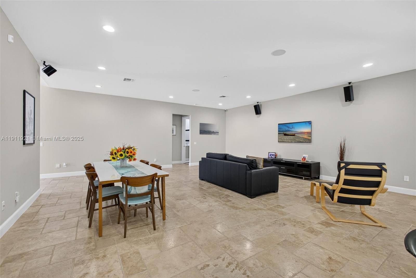 18369 Mellen Ln Jupiter, FL 33478