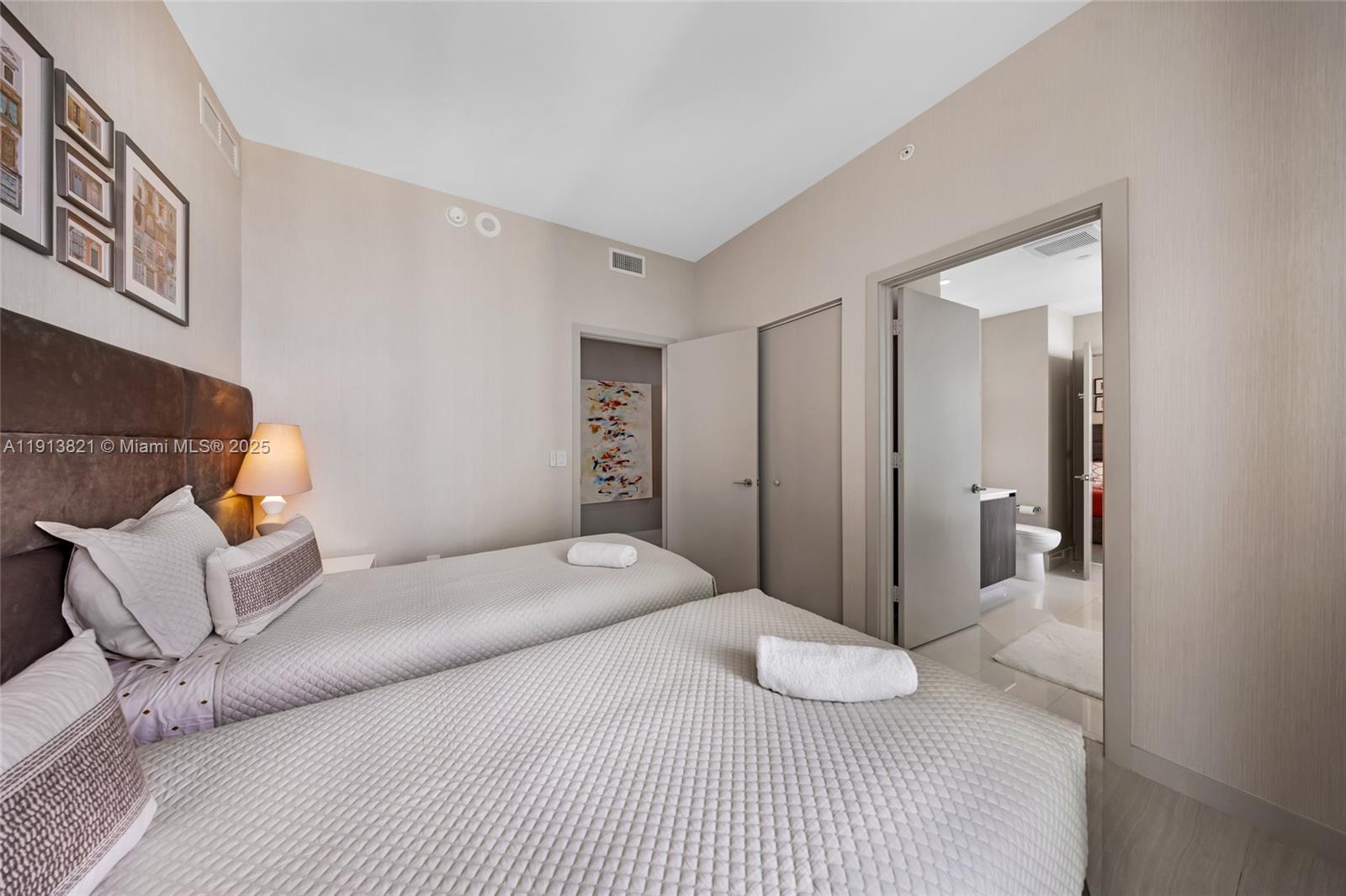 480 NE 31st St #2807 Miami, FL 33137