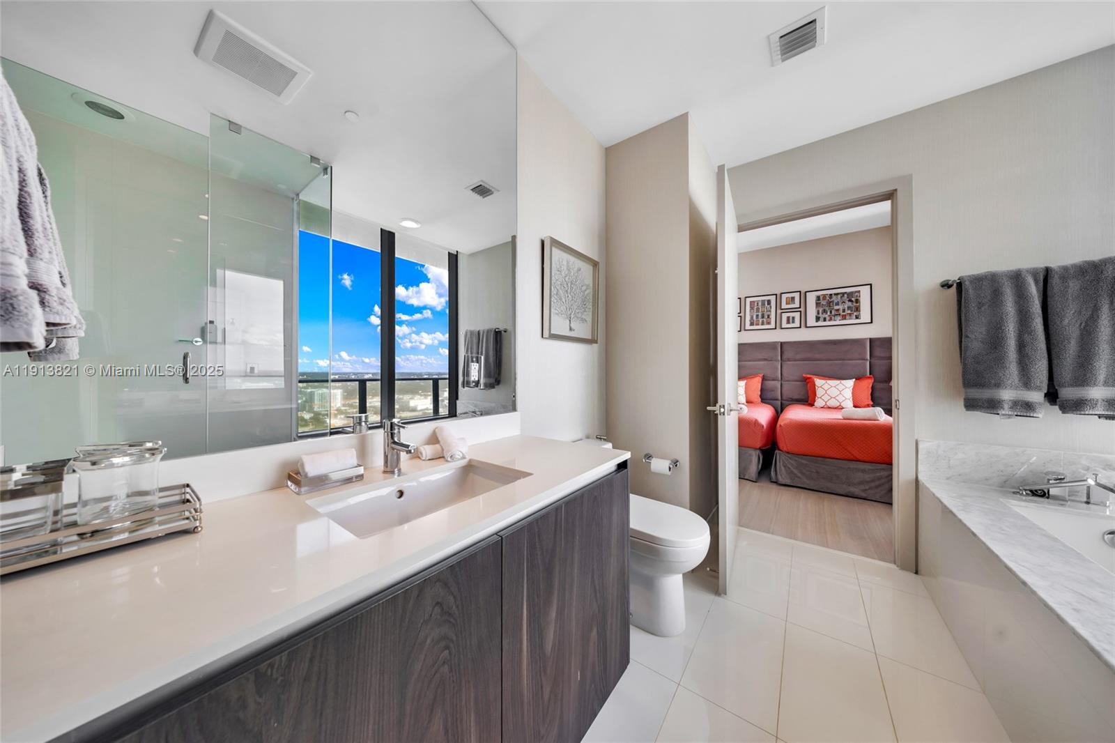 480 NE 31st St #2807 Miami, FL 33137