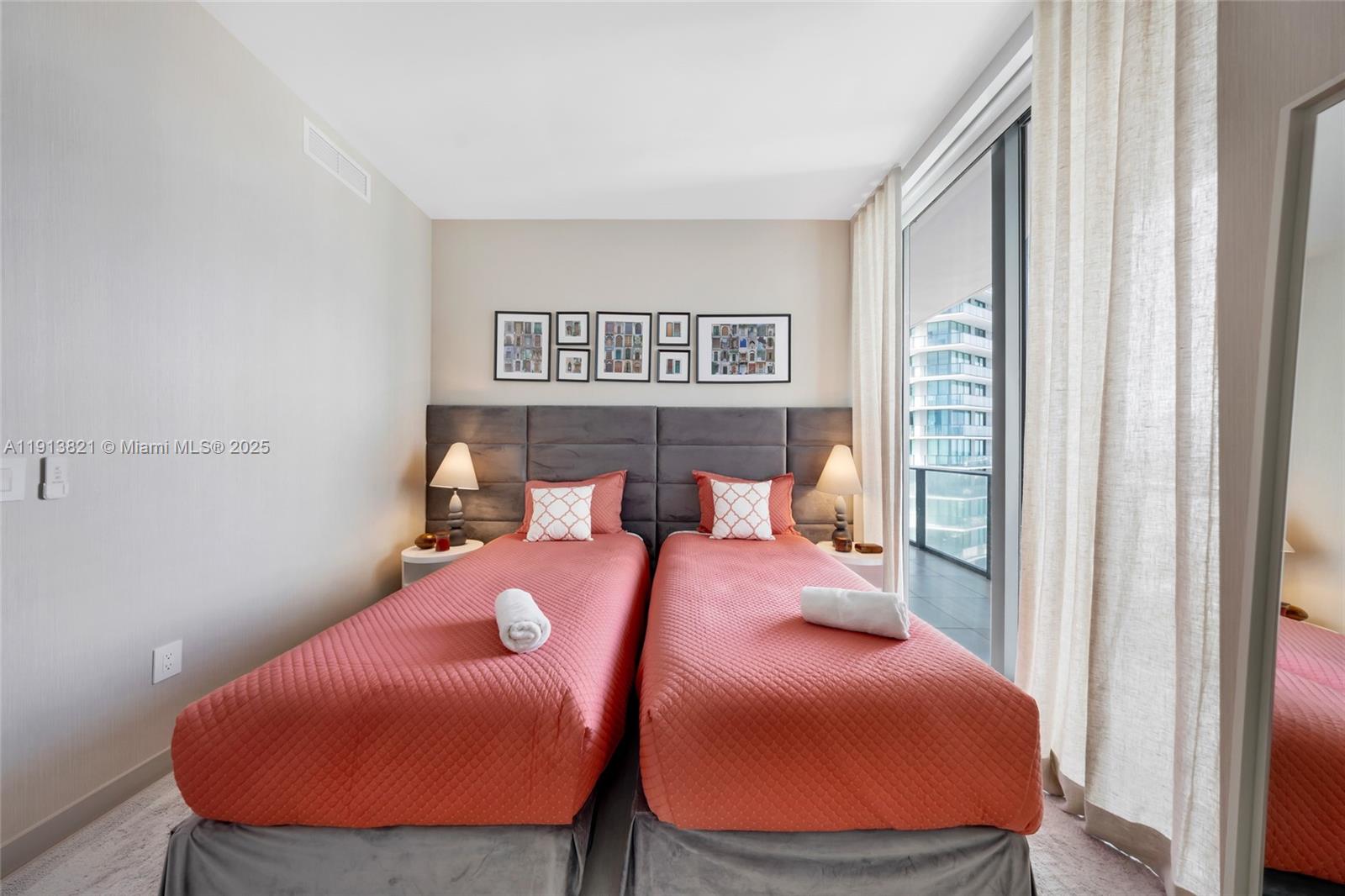 480 NE 31st St #2807 Miami, FL 33137