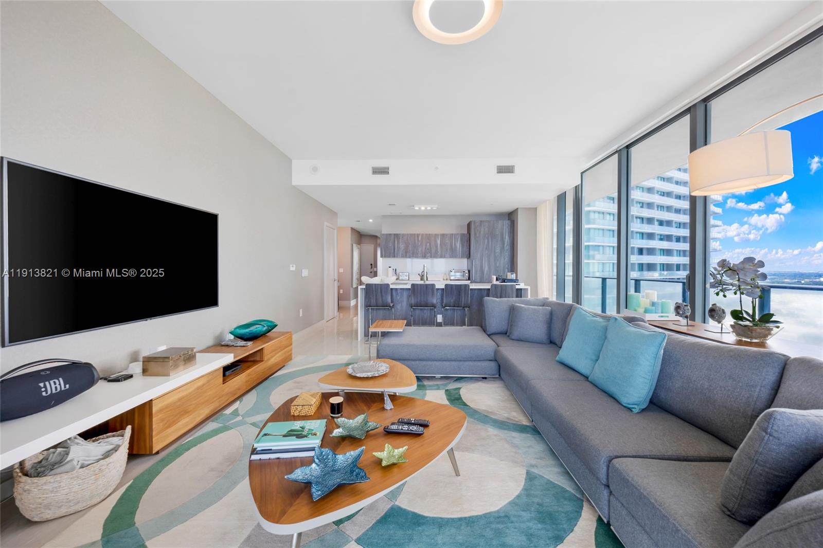 480 NE 31st St #2807 Miami, FL 33137