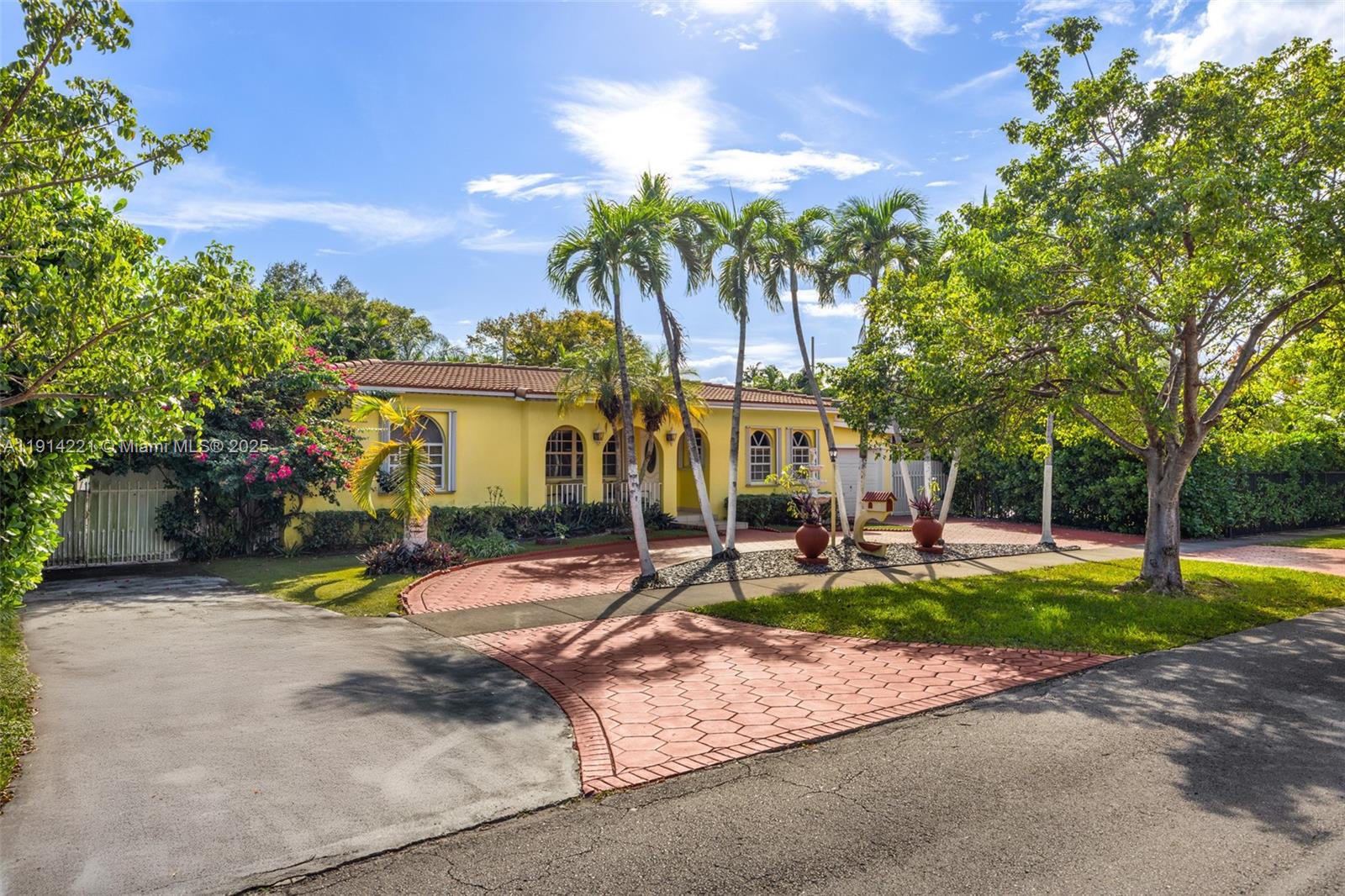 0-5936 SW 29th St Miami, FL 33155