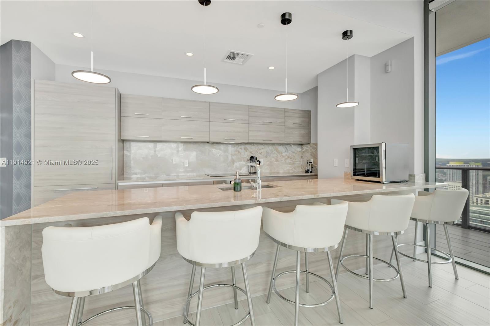 1300 S Miami Ave #PH5001 Miami, FL 33130