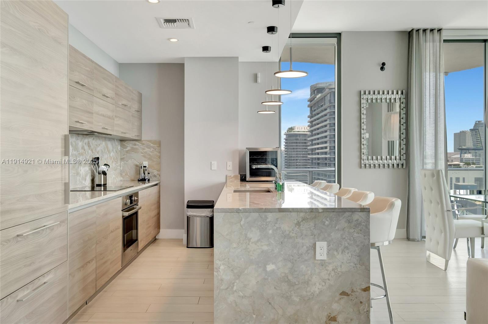 1300 S Miami Ave #PH5001 Miami, FL 33130