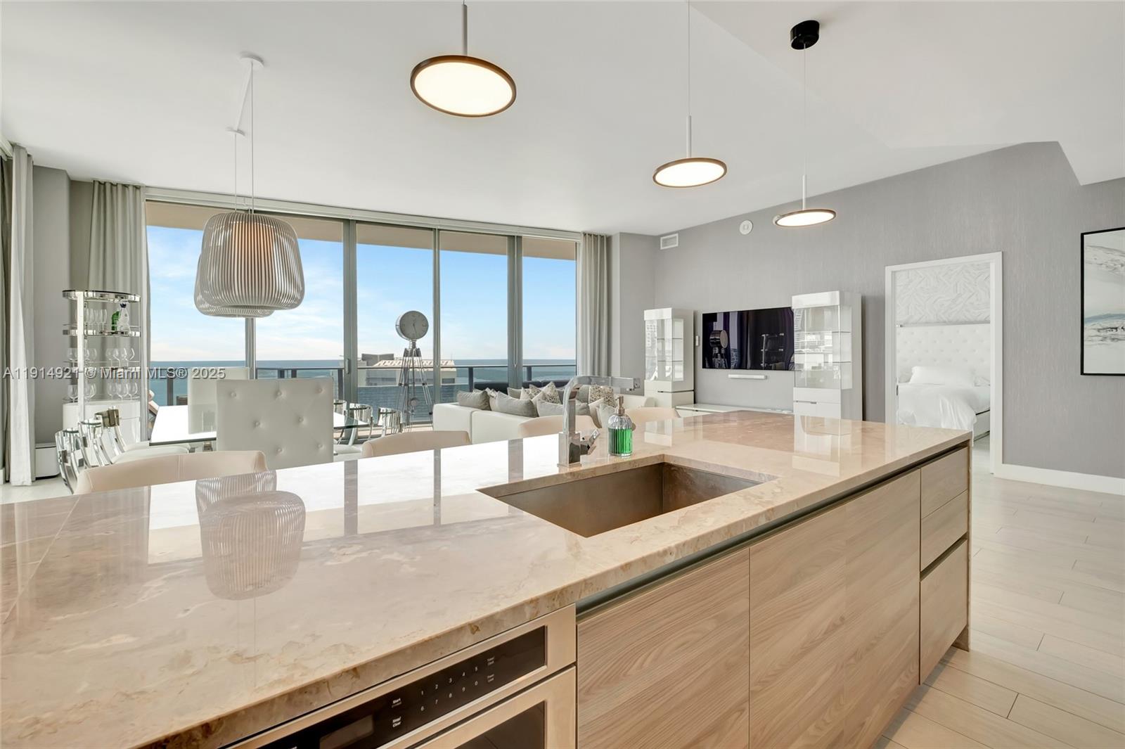 1300 S Miami Ave #PH5001 Miami, FL 33130