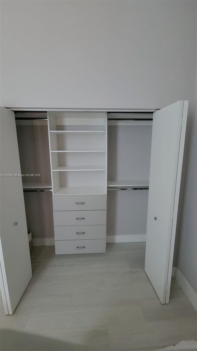 1300 S Miami Ave #PH5001 Miami, FL 33130