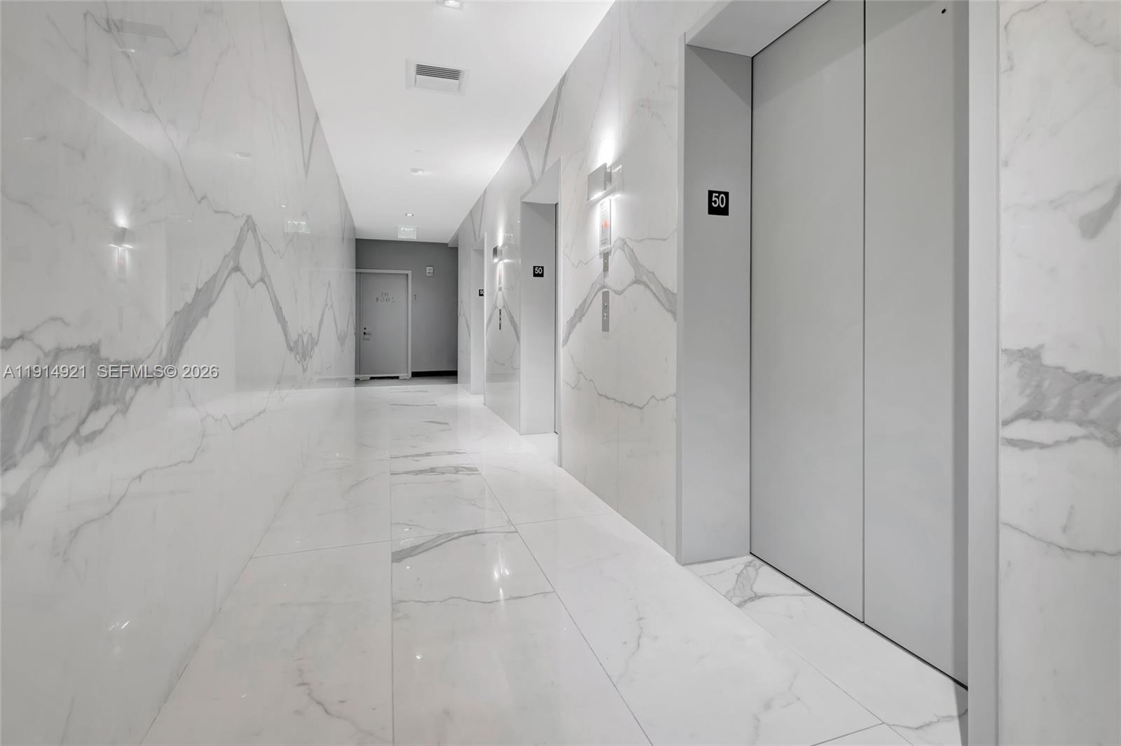 image 1300 S Miami Avenue Condo59