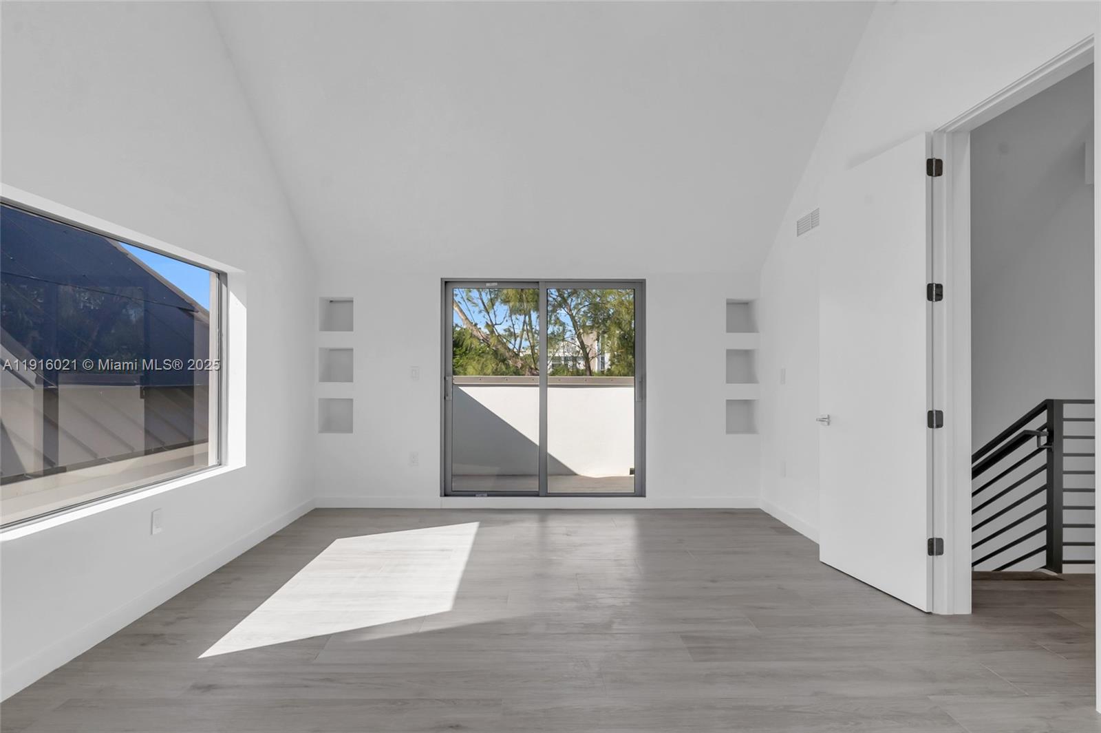 3604 Day Ave Miami, FL 33133