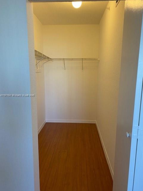 36 NW 6th Ave #808 Miami, FL 33128