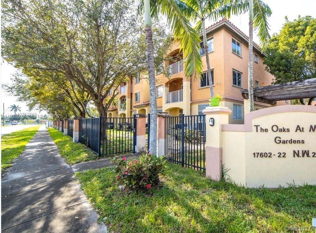 17622 NW 25th Ave #101 Miami Gardens, FL 33056