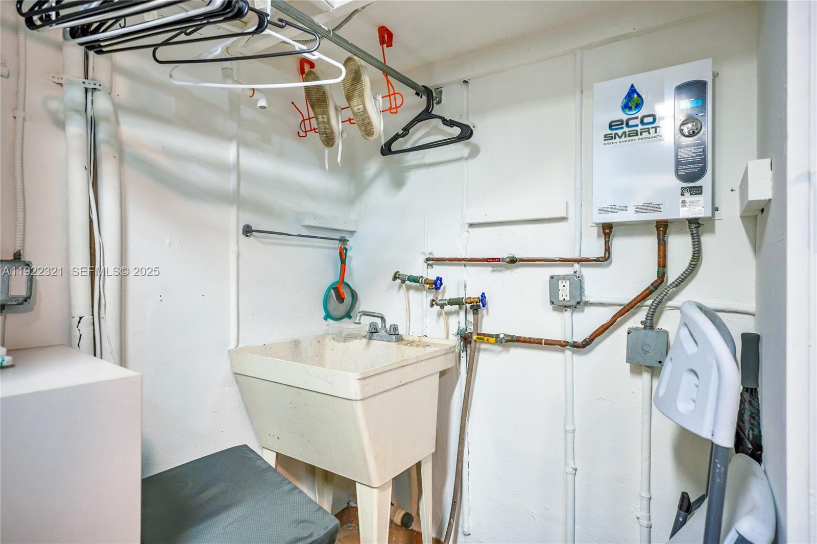 1409 Bird Rd Coral Gables, FL 33146