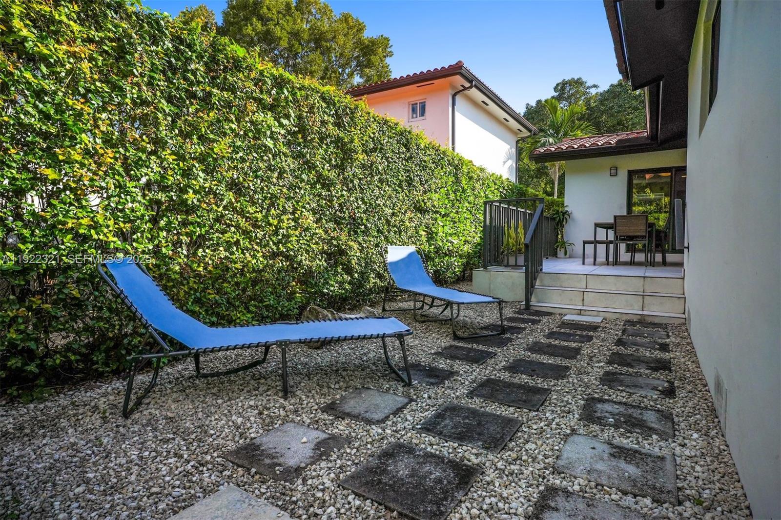 1409 Bird Rd Coral Gables, FL 33146