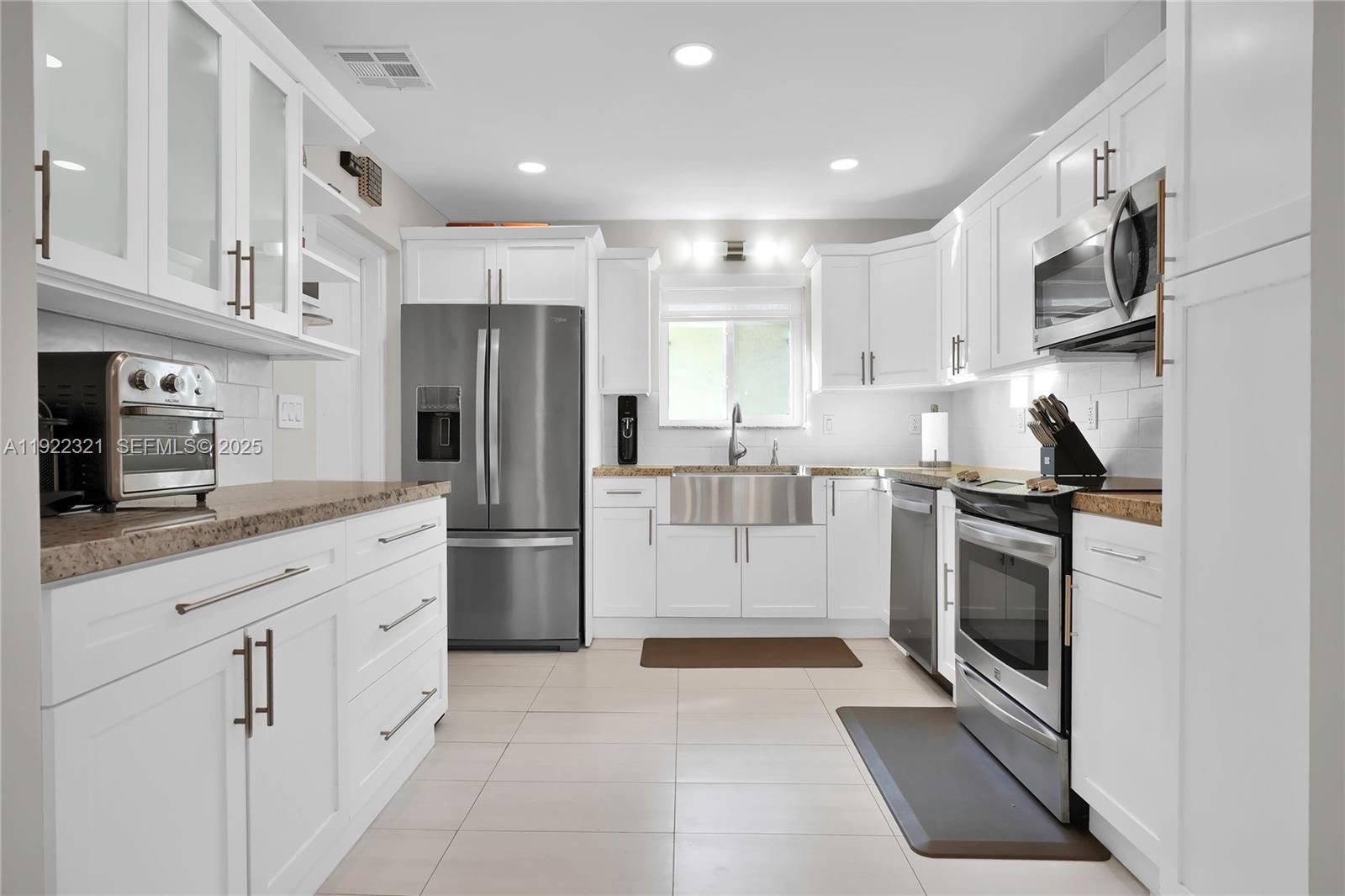 1409 Bird Rd Coral Gables, FL 33146