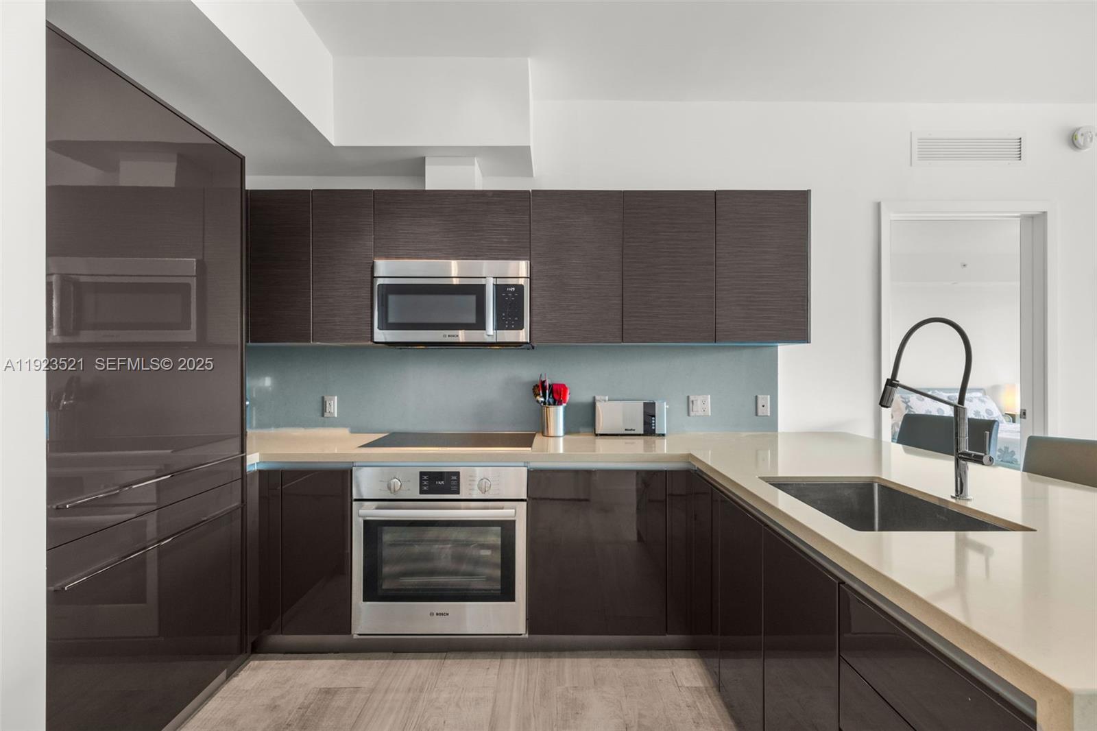 image The Bond on Brickell14