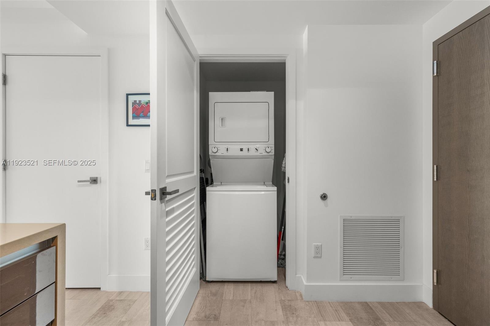 image The Bond on Brickell18