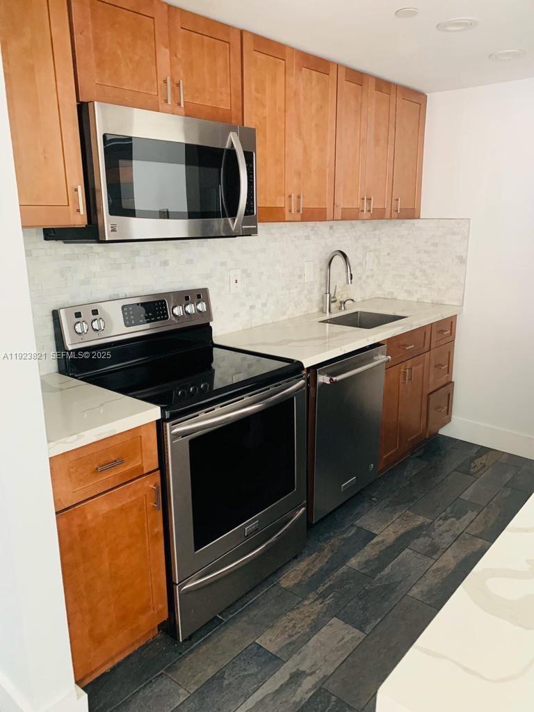 1035 West Ave #PH01 Miami Beach, FL 33139