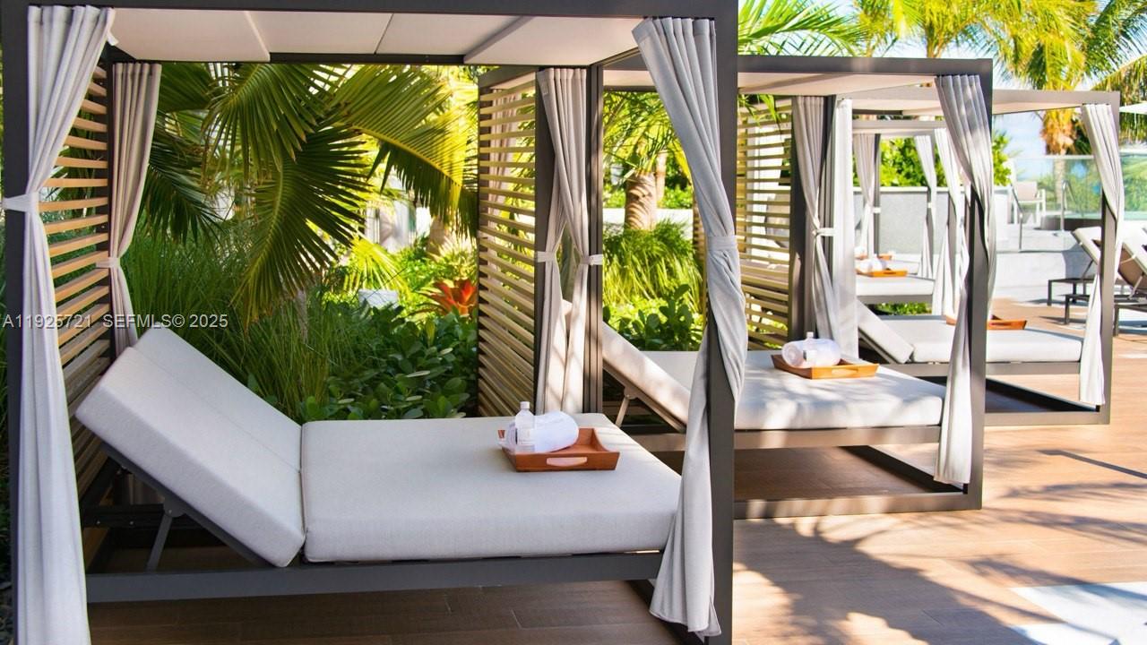 10295 Collins Ave #1203 Bal Harbour, FL 33154