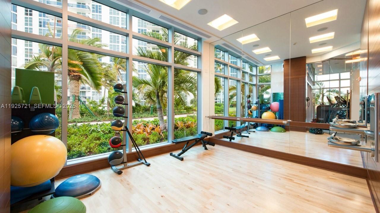 10295 Collins Ave #1203 Bal Harbour, FL 33154