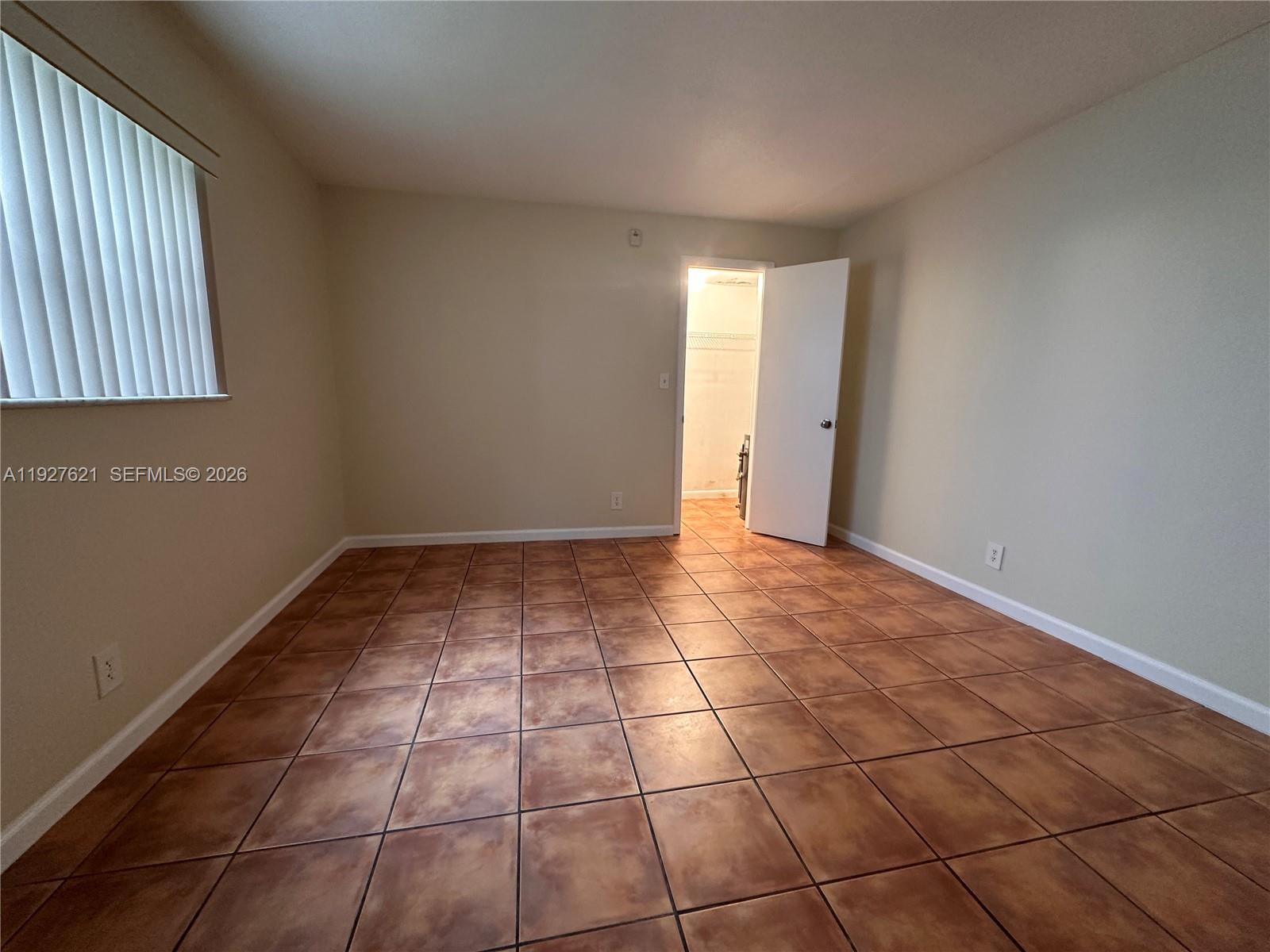 1824 Monroe St #4 Hollywood, FL 33020