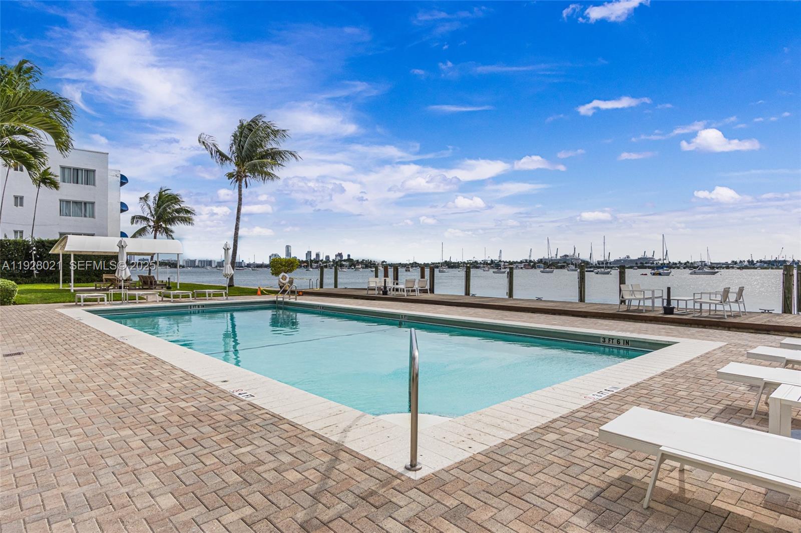 1110 Venetian Way #1A Miami, FL 33139