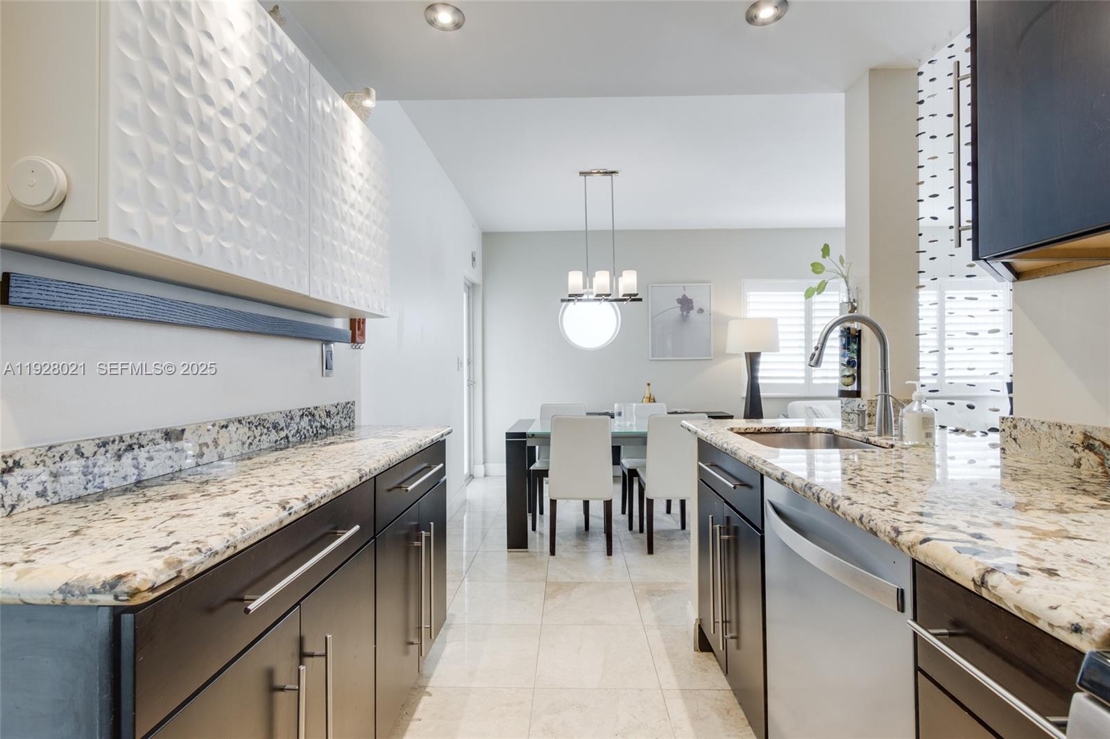 1110 Venetian Way #1A Miami, FL 33139