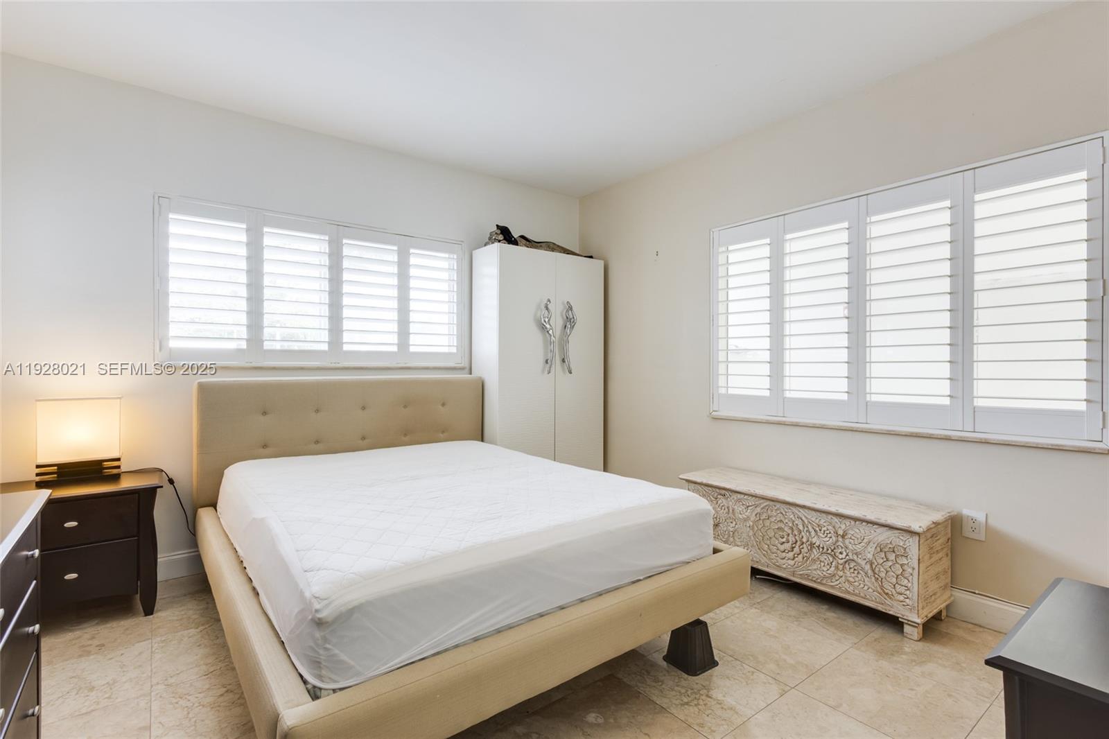 1110 Venetian Way #1A Miami, FL 33139