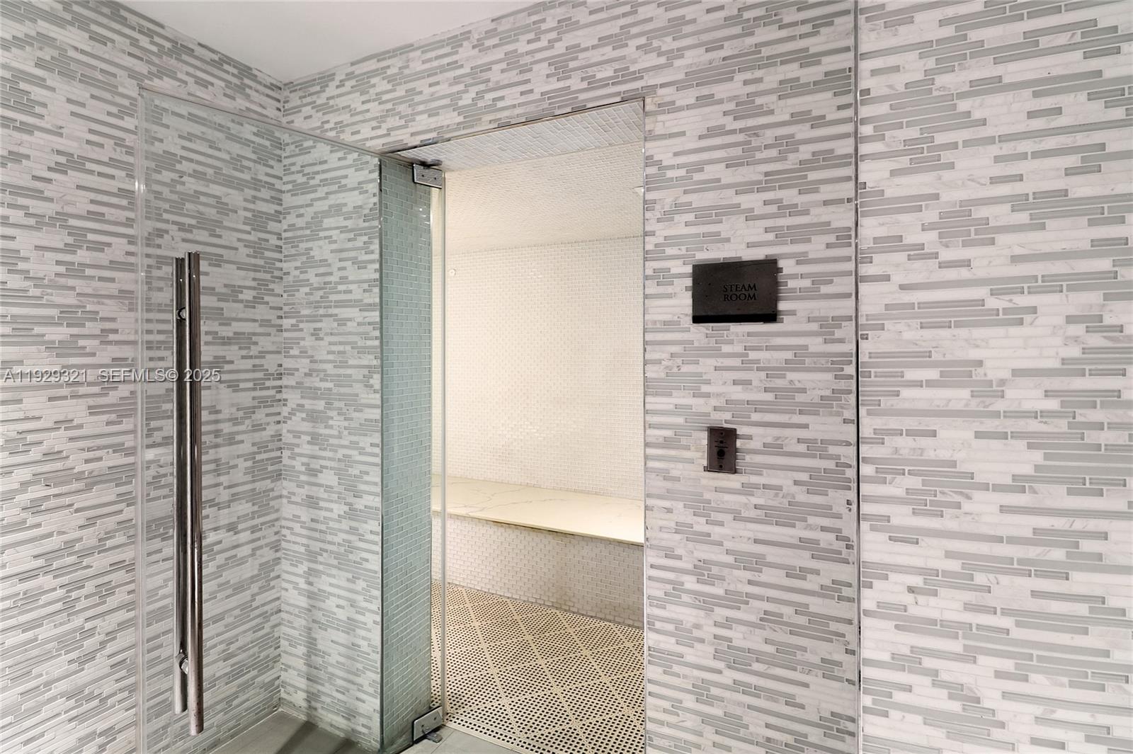 16001 Collins Ave #3005 Sunny Isles Beach, FL 33160