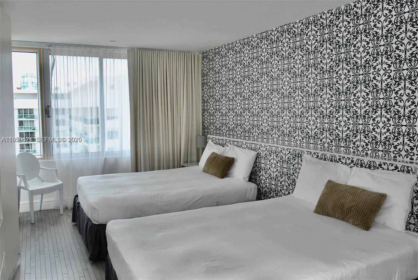 1100 West Ave #PH 1601 Miami Beach, FL 33139