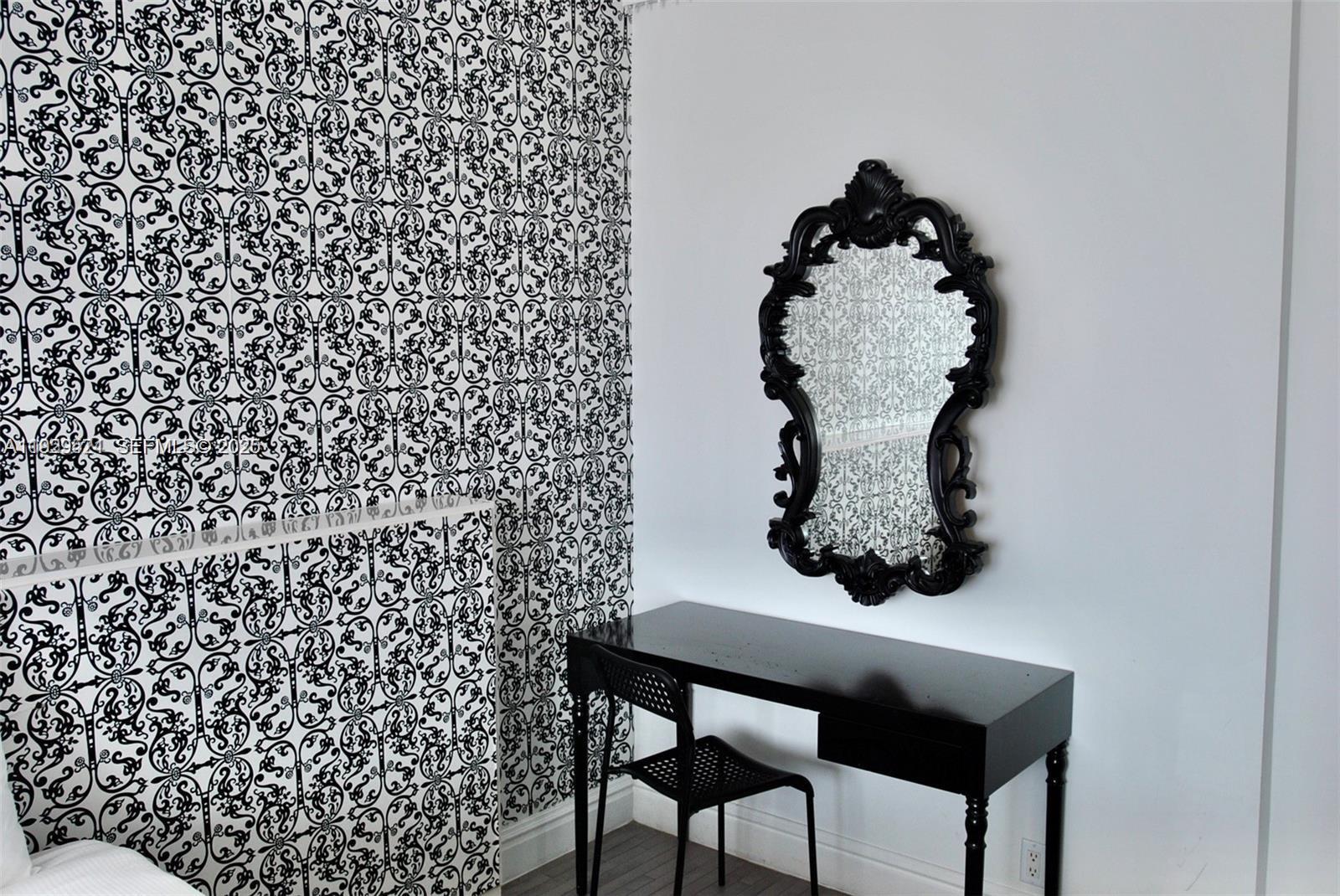 1100 West Ave #PH 1601 Miami Beach, FL 33139