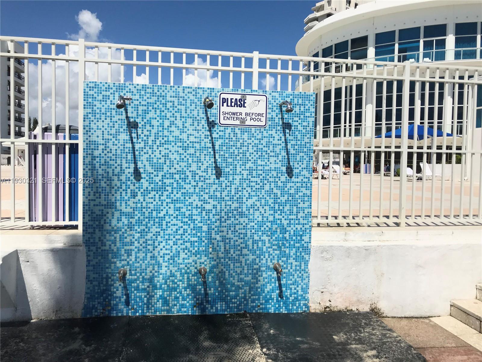 5445 Collins Ave #1506 Miami Beach, FL 33140