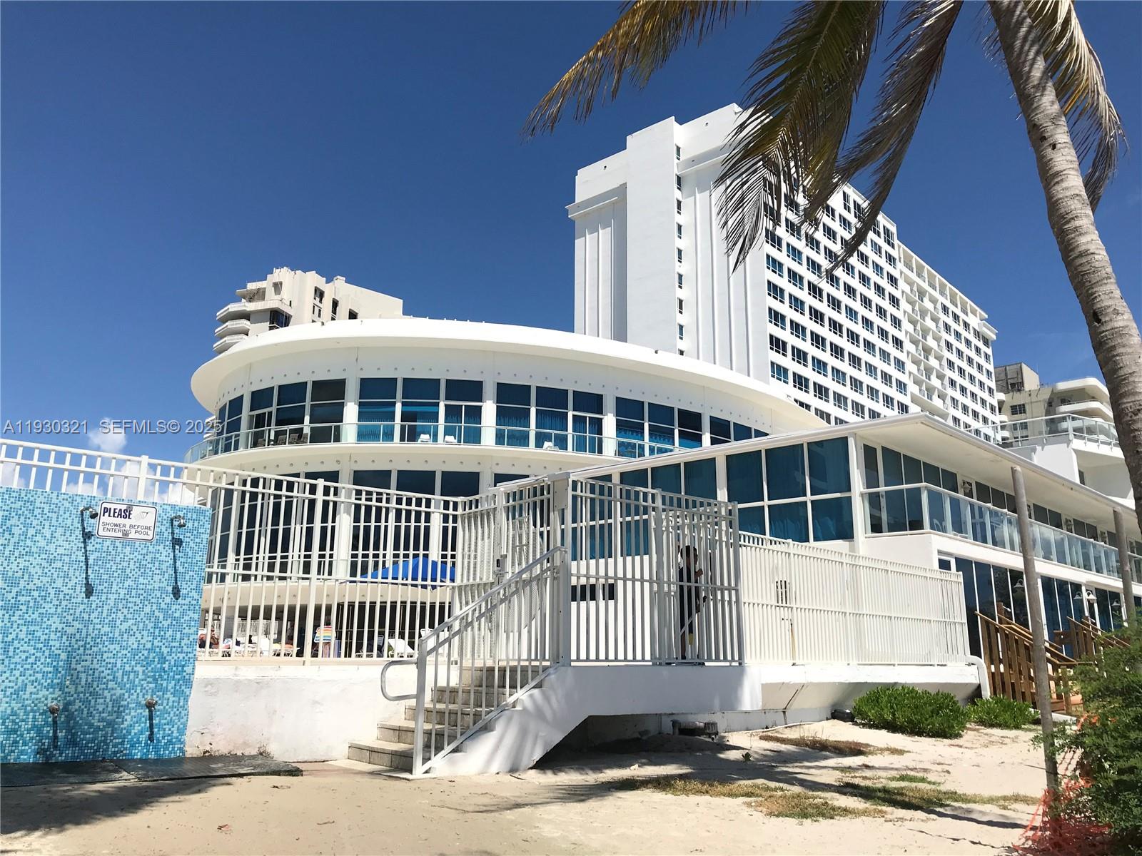 5445 Collins Ave #1506 Miami Beach, FL 33140