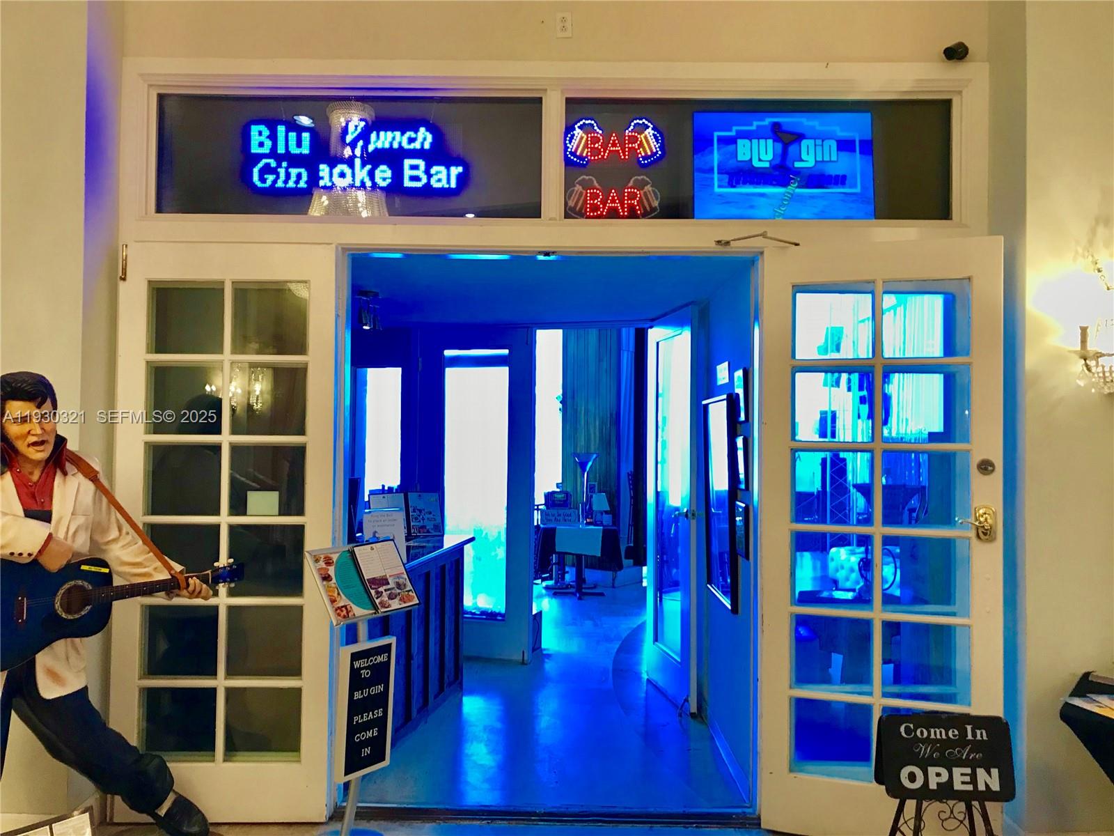 5445 Collins Ave #1506 Miami Beach, FL 33140