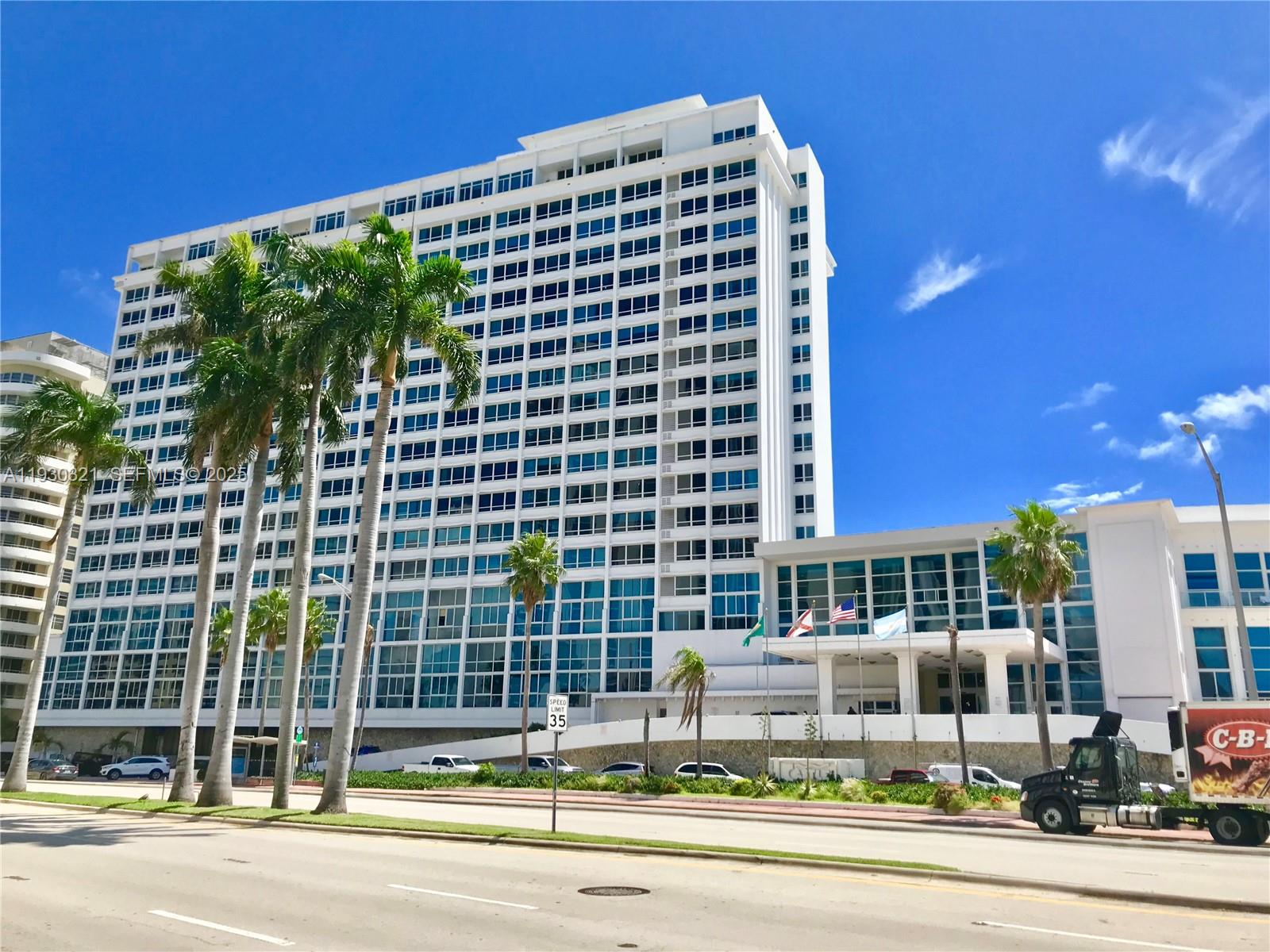 5445 Collins Ave #1506 Miami Beach, FL 33140