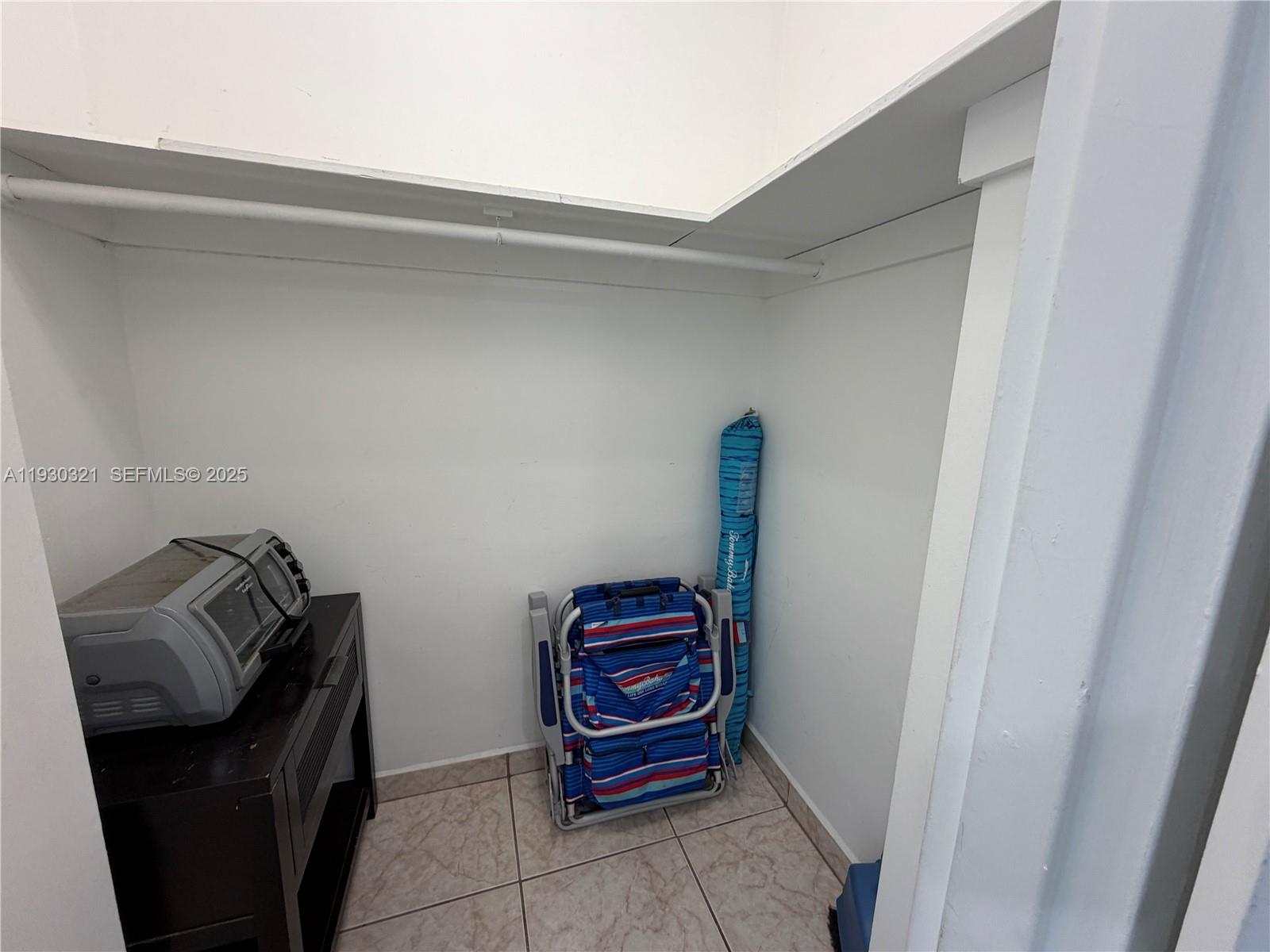 5445 Collins Ave #1506 Miami Beach, FL 33140