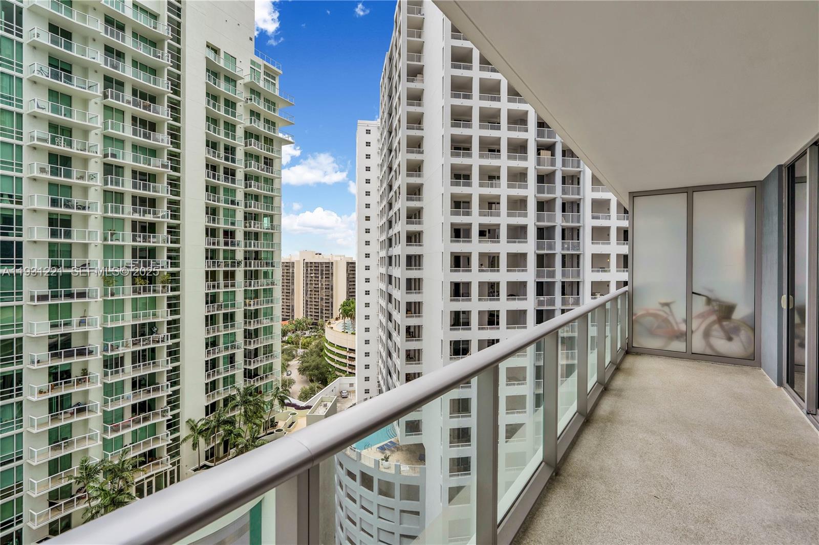 1300 Brickell Bay Dr #1704 Miami, FL 33131